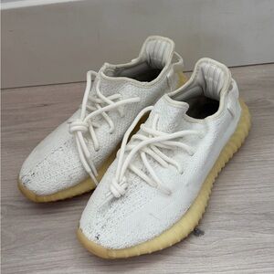 Yeezy Boost 350 v2